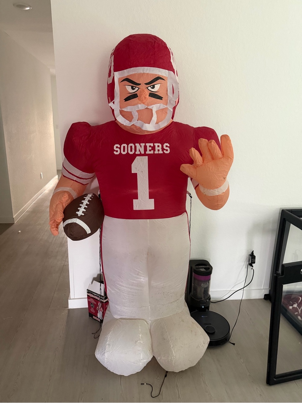 Oklahoma Sooners OU 7FT Lighted Inflatable Football Player NCAA